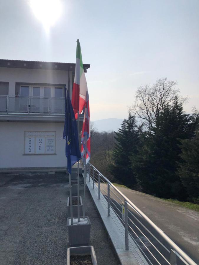 Prealpina Hotel Bagnolo Piemonte 외부 사진